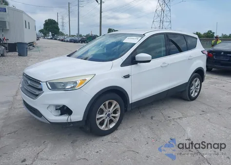 2017 Ford Escape Se from USA, damaged, VIN 1FMCU0GD5HUC60582